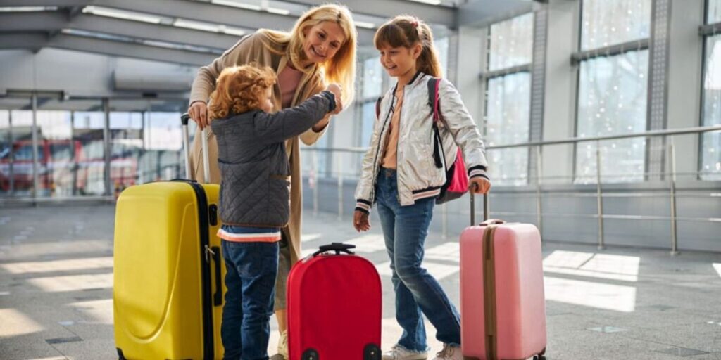  Children\'s Hand Baggage Allowance 