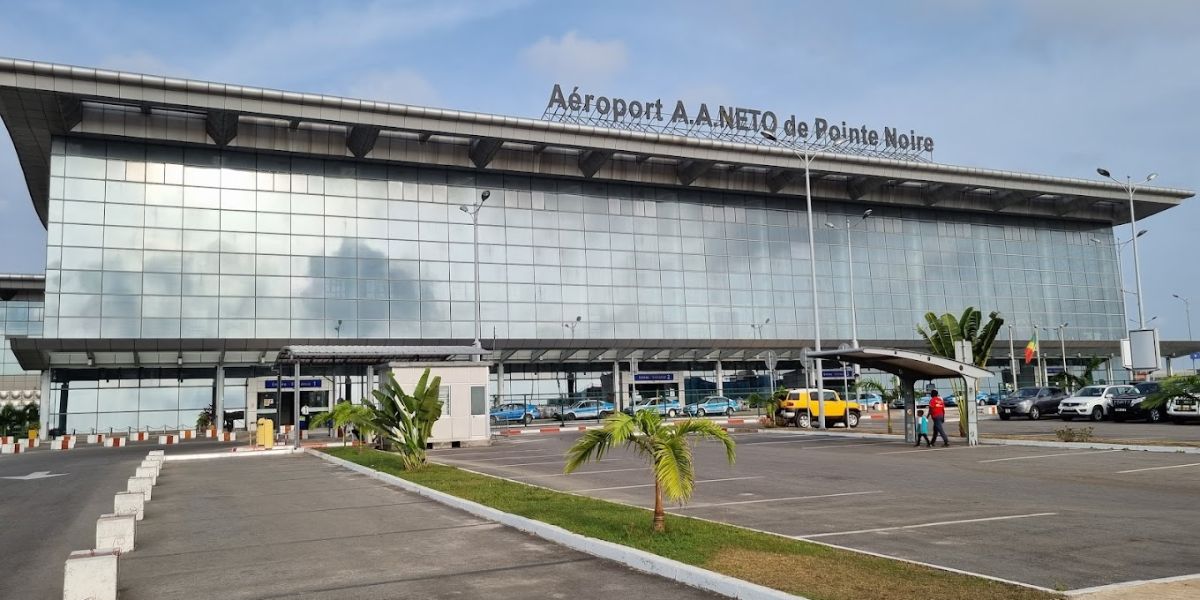 Pointe Noire Airport